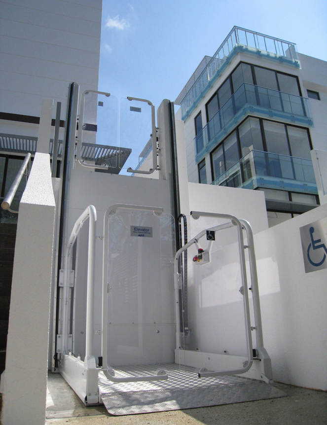 outdoor wheelchair lift with centre opening doors